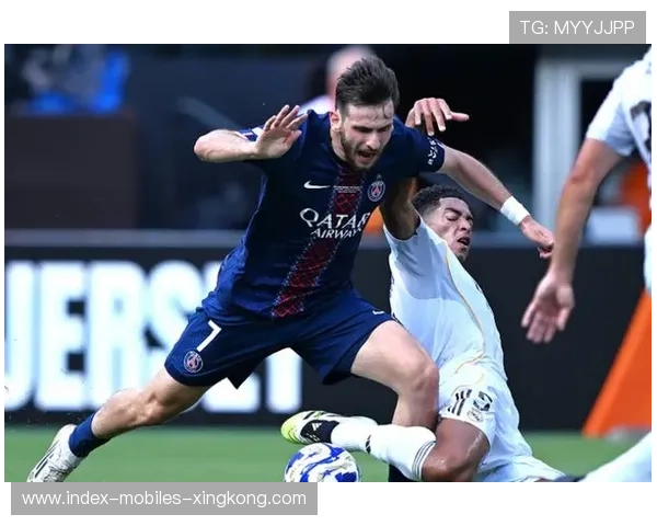 巴黎圣日耳曼中前场全面压制 巴黎圣日耳曼中前场全面压制