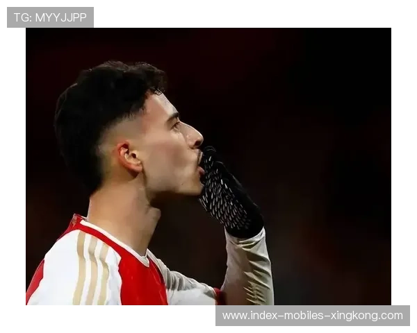 阿森纳快速推进极具杀伤力，马丁内利劲射被门将化解